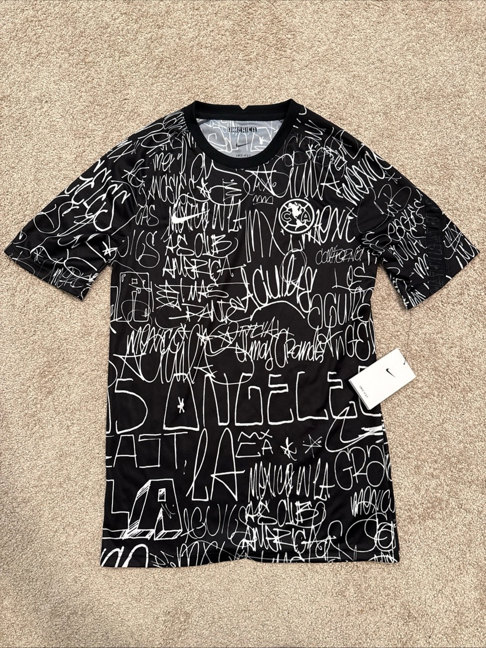 Men’s Size Small Nike Club American Soccer Jersey Black